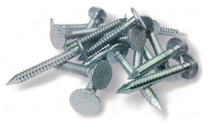 Внешний вид ершёных гвоздей, подходящих для монтажа продукции.